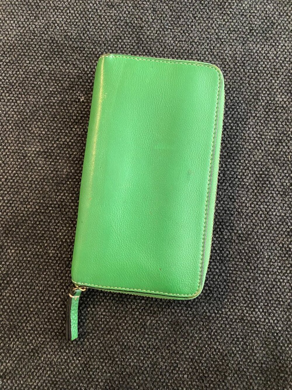 Tory Burch Zipper Wallet - Picture 3 of 9
